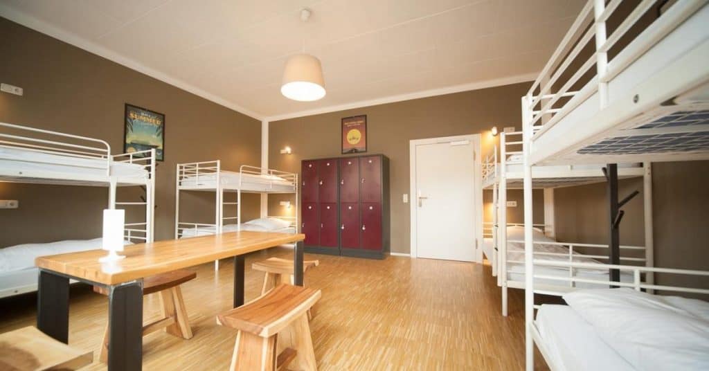 Five Reasons Hostel & Hotel