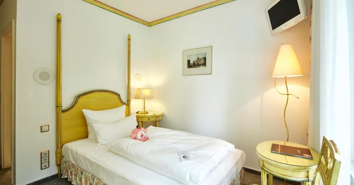 Hotel Villa Kastania Bedroom