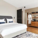 June Six Hotel Berlin City West bedroom