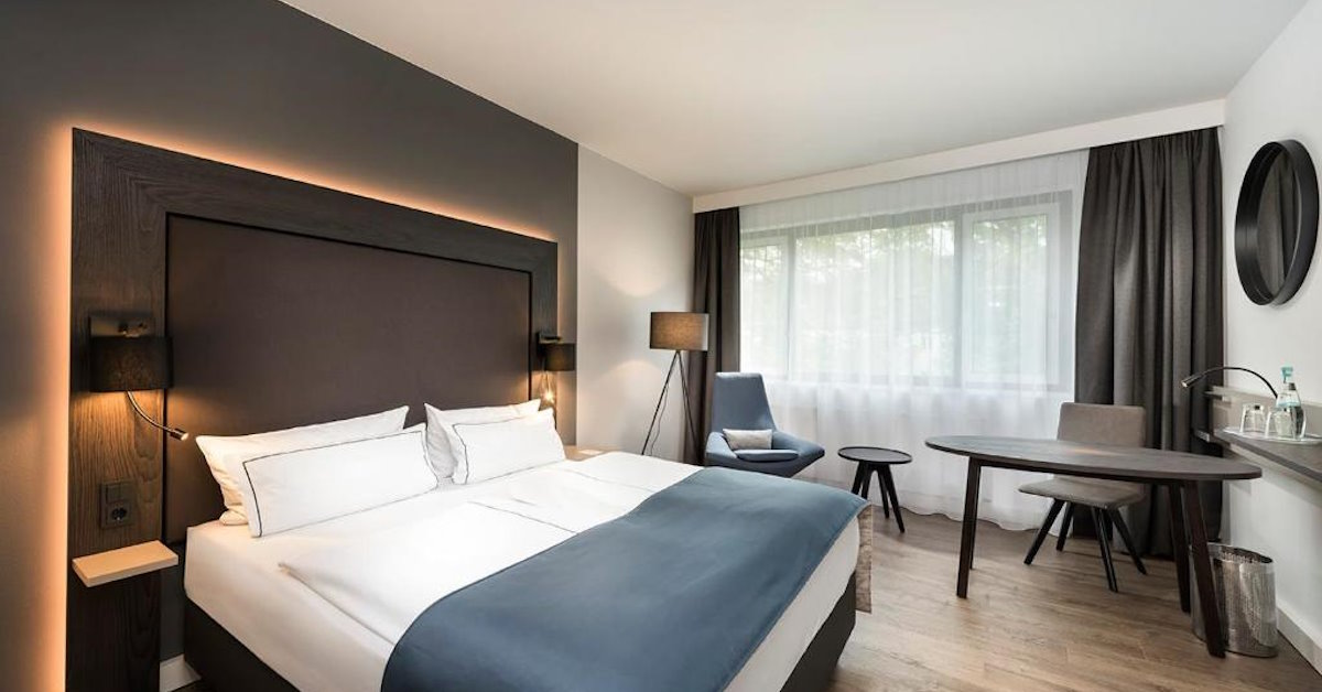Holiday Inn Berlin City-West, an IHG Hotel Bedroom