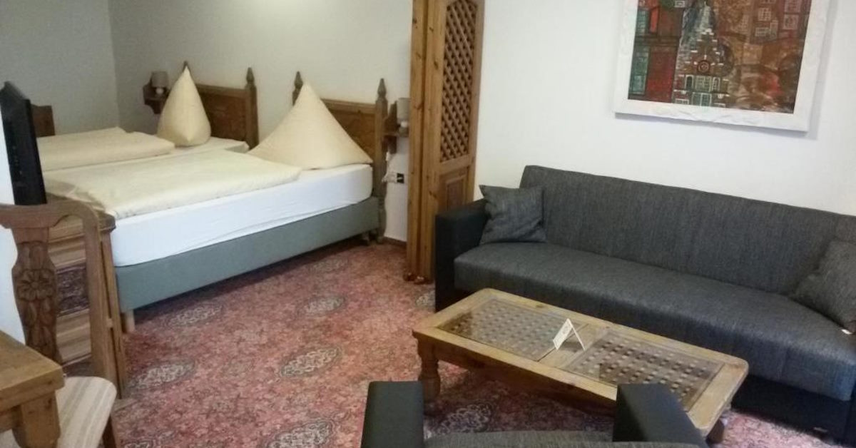 Solitaire Hotel Bedroom